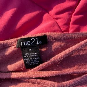 Medium rue 21 pink shirt